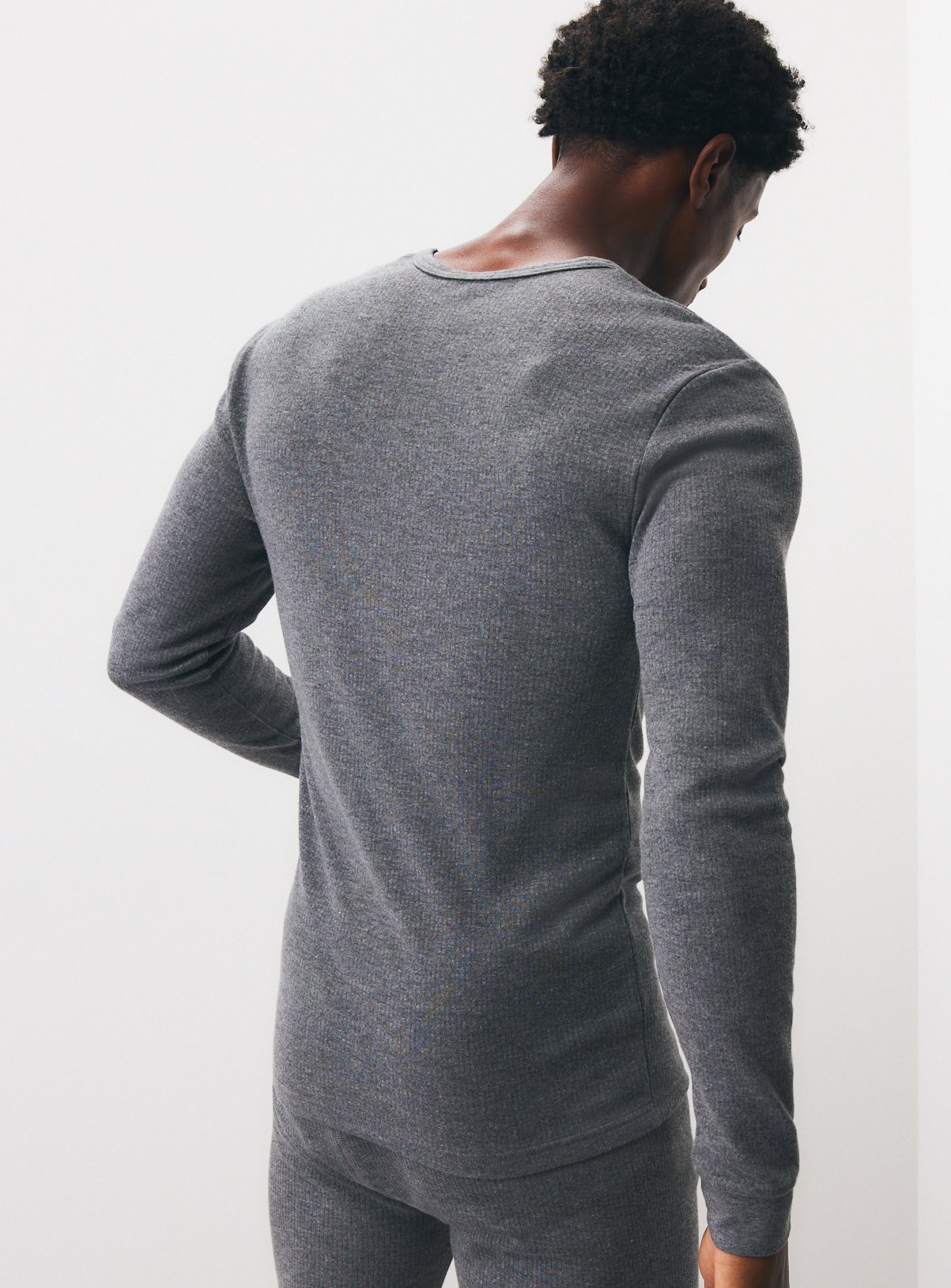 Black & Charcoal Thermal Long Sleeved Tops 2-Pack XL - Image 5 thumbnail